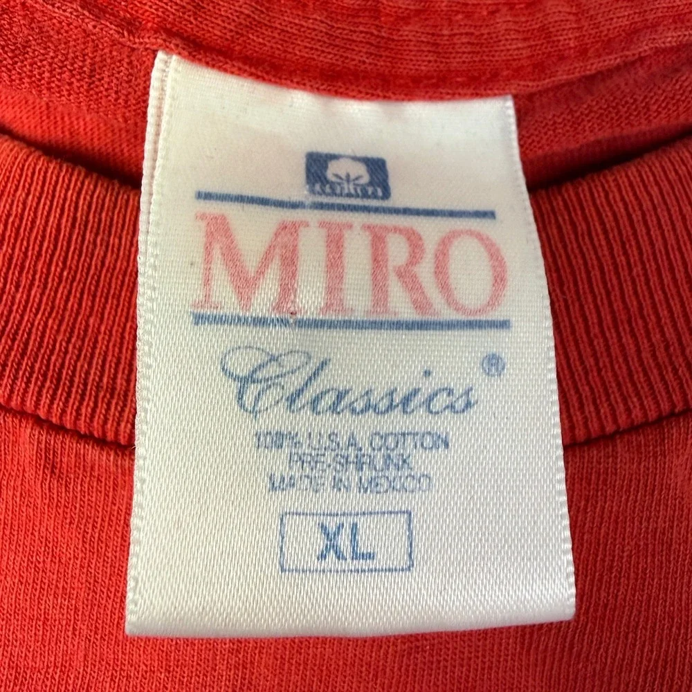 Vintage Detroit Red Wings Steve Yzerman Miro‎ Classics Red Graphic T-Shirt XL